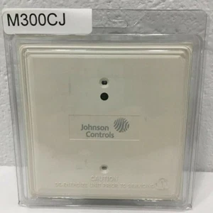 JOHNSON CONTROLS M300CJ SUPERVISED CONTROL MODULE W/ COVER NEW IN BOX!!! - Picture 1 of 1