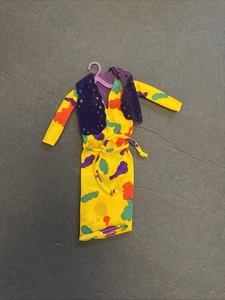 Vintage 1980 Mattel Barbie #1900 bemaltes Kleid mit lila Weste Mode Sammlerstücke - Bild 1 von 6