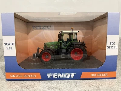 Universal Hobbies - Fendt 820 Vario TMS w/Wide Tyres - 1:32 - UH6346 - New/Mint - Image 1 of 4