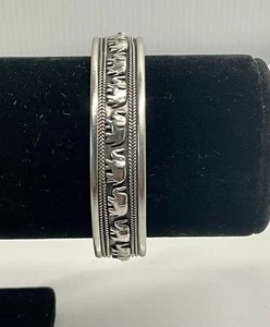 Vintage. .925 SILBER TRIBAL ELEFANT MANSCHETTE ARMREIF STATEMENT ARMBAND 0,5”W- Gr. 6,5" - Bild 1 von 12