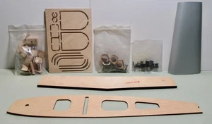 Markenlose / undefinierte Modellflugzeugteile & -stücke (7 Artikel) - Bild 1 von 15