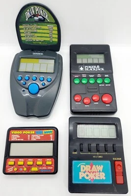 LOTE de 4 juegos de casino de colección Poker/Blackjack LCD probado en mano! ¡Como nuevo! 🔥 Foto 1 de 4