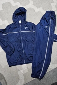 Boys NIKE Tracksuit Size L - Picture 1 of 3