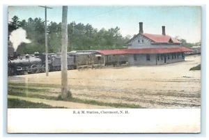 Postal coloreada a mano de la estación de ferrocarril de Boston y Maine Claremont NH D11 - Imagen 1 de 2