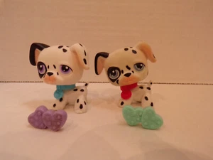 Littlest Pet Shop~#297~Ojos PÚRPURA~#44~Ojos AZULES~Dálmata~Imán Rojo~Collars~2 - Imagen 1 de 3