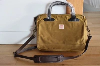 Maletín compacto de tela de hojalata Filson bronceado oscuro nuevo impermeable para computadora portátil hecho en EE. UU. Foto 1 de 4