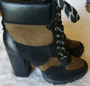 Sz 8 ROUGE Leather boot, 4" Heel 7/8" Platform Olive Green Black Side Zip NWOB - Picture 1 of 8