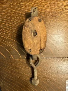 Antique Industrial Rustic Farm Single Wood Block Pulley Functional Primitive - Picture 1 of 7