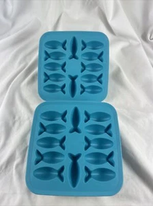 IKEA Fish Shape Ice Cube Trays Lot Of 7 Blue Silicone Mold Flexible Beach Party - Picture 1 of 8