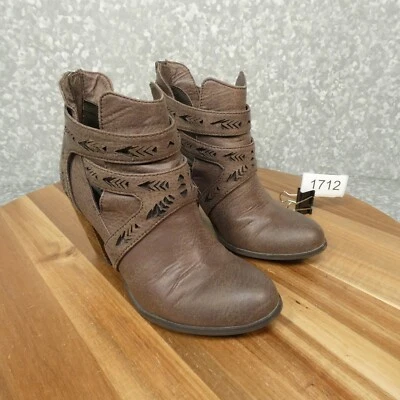 Botas de tornozelo femininas 6 marrom couro sintético com zíper e salto robusto sem classificação - Imagem 1 de 4