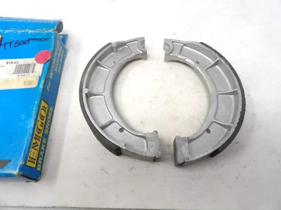 Zapatas de freno EMGO 93-27208 431-25330-00 DT250, YZ250, MX250, TT500, XT500, IT400 Foto 1 de 2