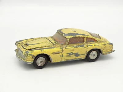 Corgi Toys SB 1/43 - Aston Martin DB4 Giallo - Immagine 1 di 2