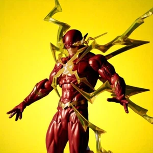 KAIYODO Revoltech Amazing Yamaguchi Flash Official Resale w/Bonus - Picture 1 of 4