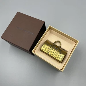 Louis Vuitton Boston Bag Keepall Motif Paperweight - Picture 1 of 9