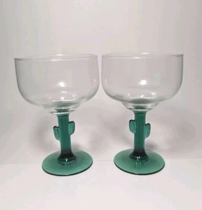Set di 2 bicchieri da margarita/mojito con stelo di cactus verde - Foto 1 di 3