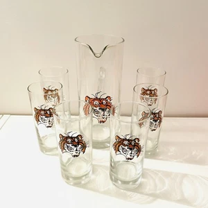 🔵 Set bicchieri pubblicitari + caraffa ESSO anni 70 “metti un tigre nel motore” - Picture 1 of 6
