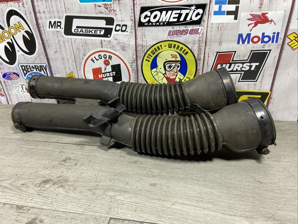 1987-1996 Ford F150 4.9L Air Cleaner Filter Duct Tube E7TE 9R 504 AF OEM FORD!!! - Image 1 of 4