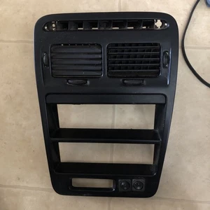 90-96 NISSAN Z32 300ZX TABLERO CENTRAL RADIO CLIMATIZADOR PANEL DE AJUSTE CON VENTILACIÓN DE AIRE OEM - Imagen 1 de 2