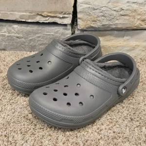 Crocs Dual Comfort Faux Fur Lined Slip On Clogs Gray Men’s 7 Women’s 9 Casual - Picture 1 of 9