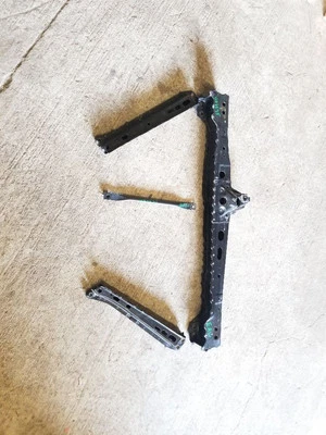 10 11 12 13 14 15 TOYOTA PRIUS VIN DU FRONT SUSPENSION CROSSMEMBER K-FRAME OEM Foto 1 de 4