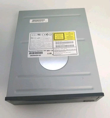 ASUSTEK CRW-4824A CD-RW IDE Drive 5187-2655 - Black Bezel - Image 1 of 4