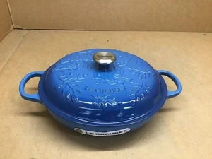 Le Creuset Olive Branch Collection Signature Braiser, 3,5 qt. Marsella - Imagen 1 de 8