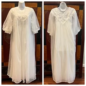 Vintage 1960s Sears Nylon Women’s Nightgown And Robe Peignoir Set White Size 34 - Picture 1 of 24