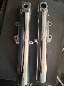 Harley Davidson SHOWA G5B3-10-L (SA-4) Lower Fork G5B3-10-R SA-3 Chrome - Bild 1 von 6