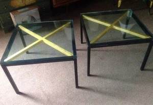 Pair Of Vintage Black Lacquered Side End Tables MCM - Picture 1 of 12