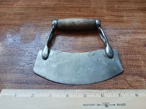VINTAGE STEEL FOOD CHOPPER PRIMITIVE UNBRANDED - Picture 1 of 5
