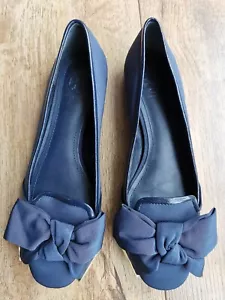 Tory Burch Penny Navy Canvas Smoking Flats Size 5 (VGC) With Black Leather Sole - Picture 1 of 12