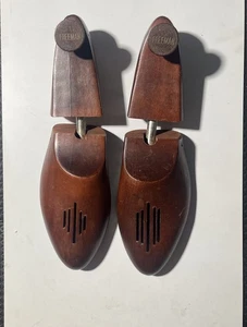 VTG FREEMAN Wood Shoe Trees Form Stretchers Sz L Vented EUC - Picture 1 of 6