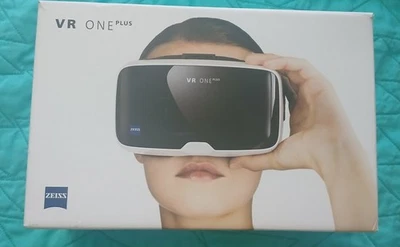 ZEISS VR One Plus Virtual Reality Smartphone Headset - Image 1 of 4