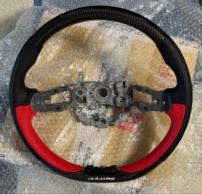 Volante de cuero carbono J’s Racing para Honda Civic Type R FL5 Foto 1 de 4