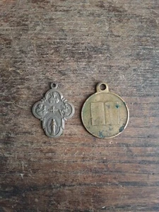 Vintage religiöse Kettenanhänger Konvolut 2 Anhänger Johannes 3:16 Anhänger 1,25 lang - Bild 1 von 19