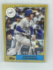 Freddie Freeman 2022 Topps Update Series 1987 Insert Topps No. 87TBU-25 - Picture 1 of 2