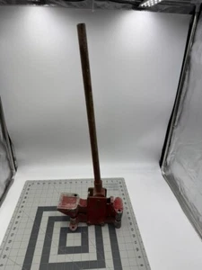 Greenlee 1811 Little Kicker Offset Hand Bender 3/4" EMT - Picture 1 of 10