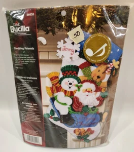 Kit de Medias de Fieltro Bucilla a Cuadros Trineo de Navidad Amigos Musical EE. UU. 18" Nuevo - Imagen 1 de 5