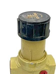 NORGREN R12-400-RNLG Compressed Air Regulator 1/2" Max 300 psi 0-125 psi - Picture 1 of 2