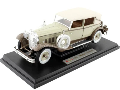 1930 Packard Brewster Tan Coffee Brown 1by18 Diecast Model Car Signature Model - Image 1 of 3
