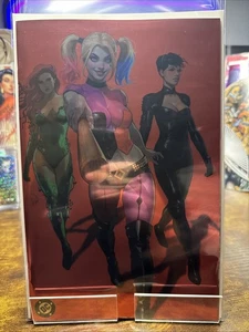 GOTHAM CITY SIRENS #1 IVAN TALAVERA 616 Virgin FOIL Variant C LTD 1000 - Picture 1 of 2