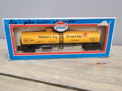 VINTAGE Model Power HO Scale HUDSON'S BAY OIL & GAS PROCOR UTLX 77976 TANKER CAR - Image 1 of 4