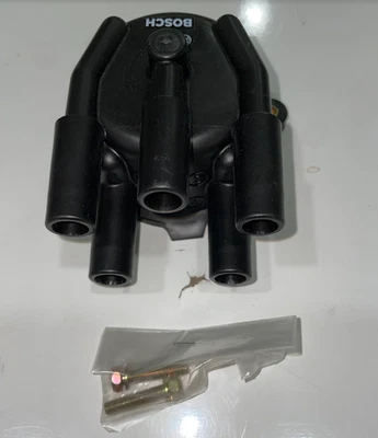 Bosch Distributor Cap - 03279 / 03 279 - For Daihatsu Charade 1988 - 1992 - Image 1 of 4