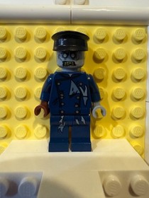 Lego Minifigure - Zombie Driver mof012 from Monster Fighters 40076 Polybag