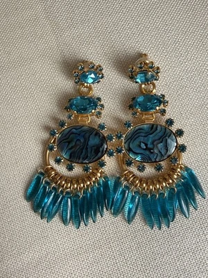 Pendientes Elizabeth Cole Gota Cristal Azul Nuevos Foto 1 de 4