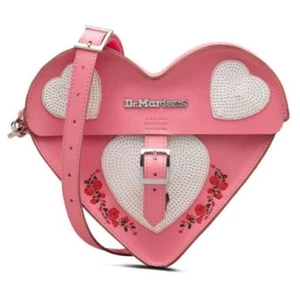 Dr. Martens heart shoulder bag from Japan Popular Difficult to obtain 202308R - Picture 1 of 2