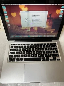 Apple MacBook A1278 13.3 koniec 2008 roku Unibody 64Gb SSD + 250Gb HDD 4Gb RAM laptop - Zdjęcie 1 z 11
