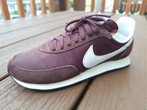 Nike Waffle Trainer 2 SE Burgundy Crush Mens Size 5 DM0180-600 - Picture 1 of 18