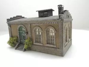 Vollmer 10807 Kleinbahnhof HO patiniert wunderschön!! siehe bitte Bilder - Bild 1 von 13