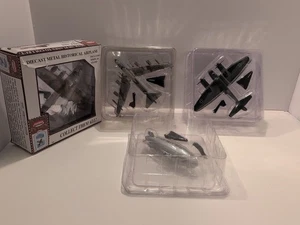 Lote de 4 aviones de metal fundido a presión modelo sello postal Lancaster B-52 Ju-88 Sp12 - Imagen 1 de 5